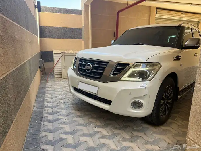 نيسان باترول 2014 بلاتنيوم 1