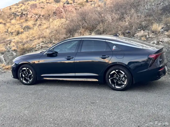 للبيع كيا k5 2024 نص فل شبه وكالة ممشى قليل 9