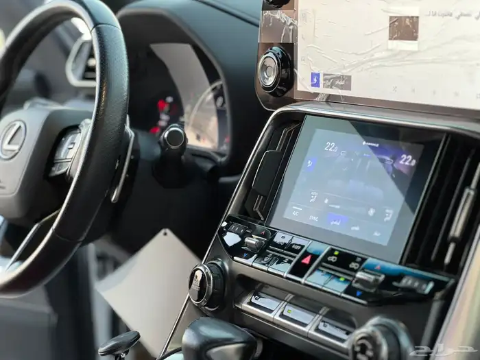 لكزس 2022 LX سعودي بحالة الوكاله 47