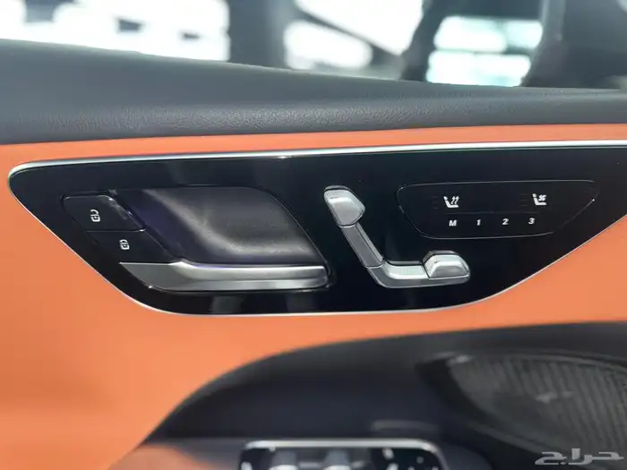 مملوكة لدي العصيمي قيد الشحن _ مرسيدس_بنز_C200_ 2025 9