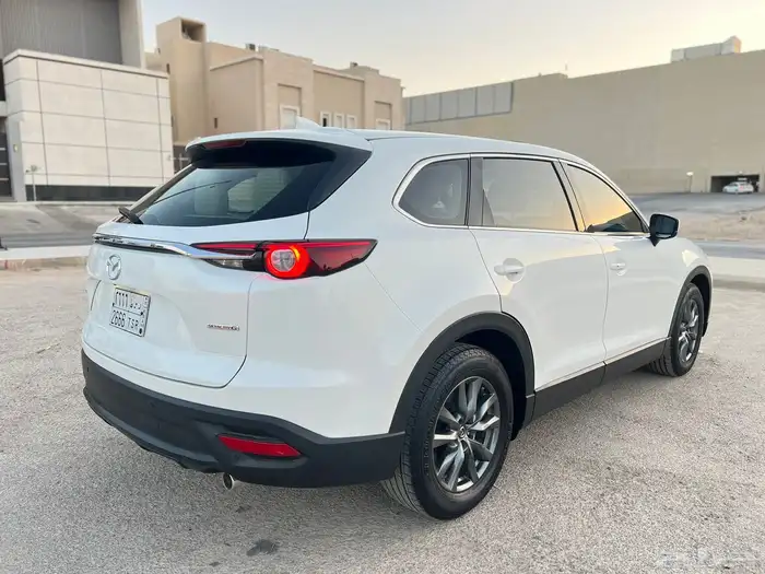 مازدا CX9 موديل 2020 نصف فل نظيف جدا ممشى قليل 4