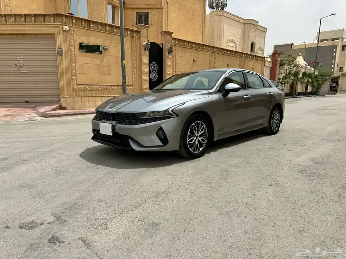 كيا K5 موديل 2023 2