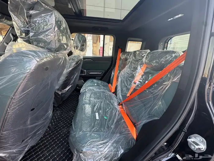 جيتور لاكجري اسود داخلي زيتي اصفار جديد أصفار 2026 14