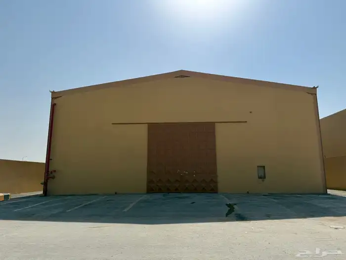 مستودع عالي خطورة 8