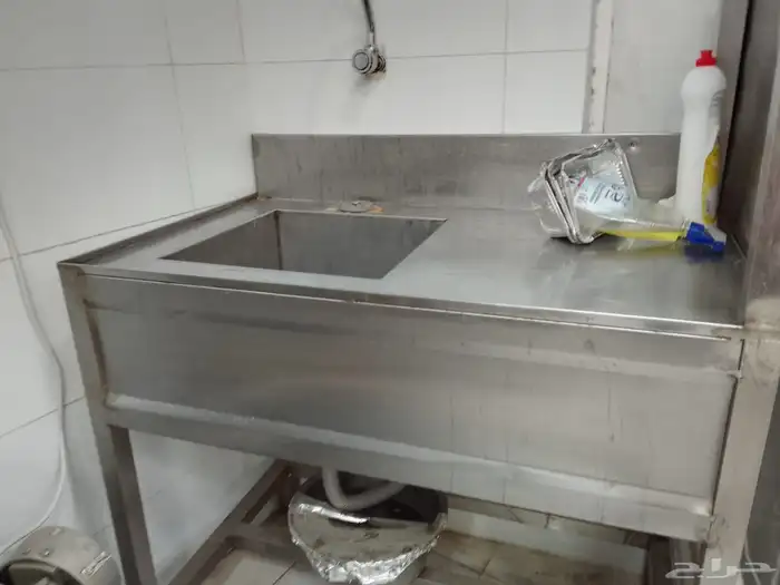 عندي محل بيتزا بقبل الأدوات كامل استخدام شهرين فقط 11