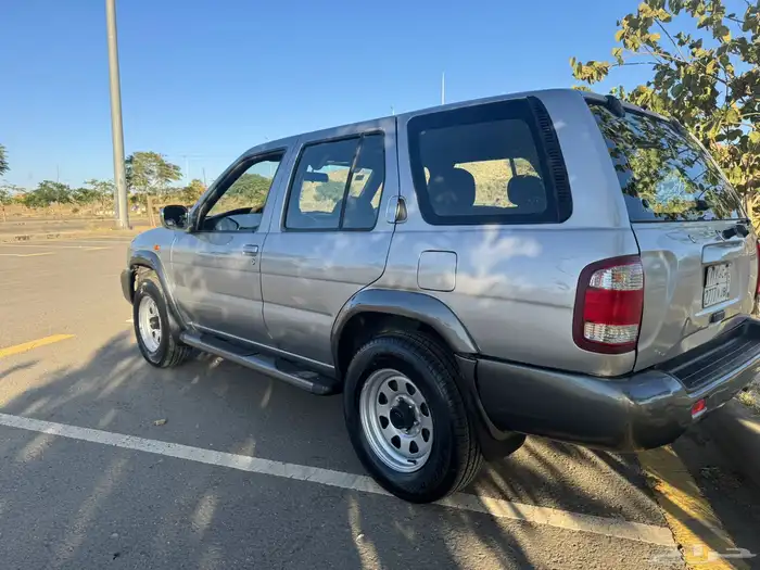 نيسان باثفندر 2005 1