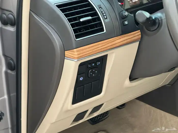 تويوتا برادو 2022-VX وكاله 17