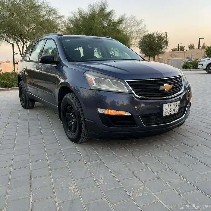 للبيع شيفروليه ترافيرس موديل 2014 من مبيعات حكومية 3