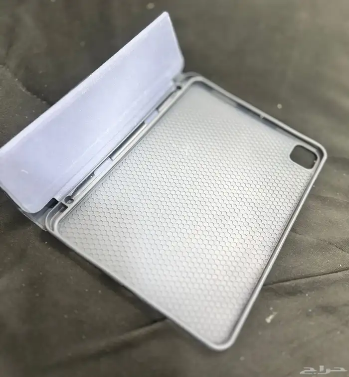 ايباد برو الجيل الثالث 8