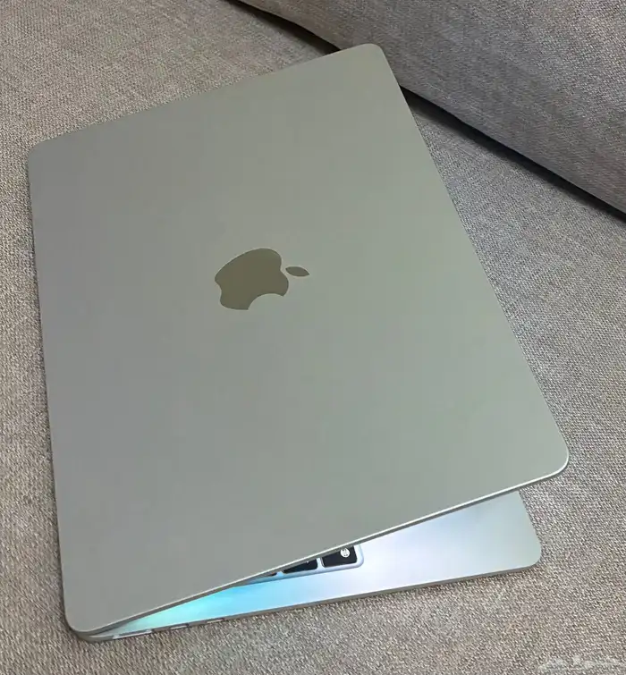 لابتوب ابل ماك بوك آير موديل 2025 معالج M4 0