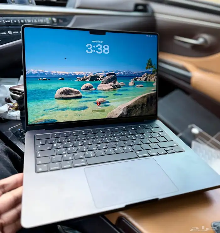 ماك بوك برو M4 4