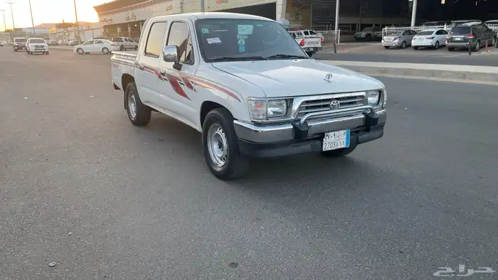 هايلوكس 2000 3