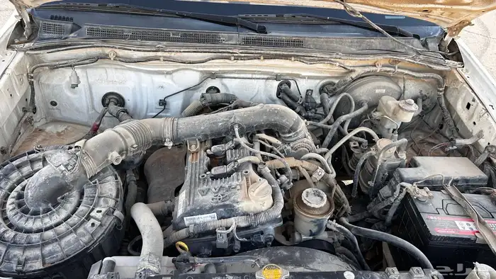 للبيع هايلوكس دفرنسين بنزين 8