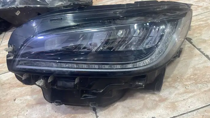 شمعه لينكون كورسير 2021 0