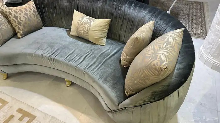 كنب 7 قطع اربع صغار وثلاث كبار 1