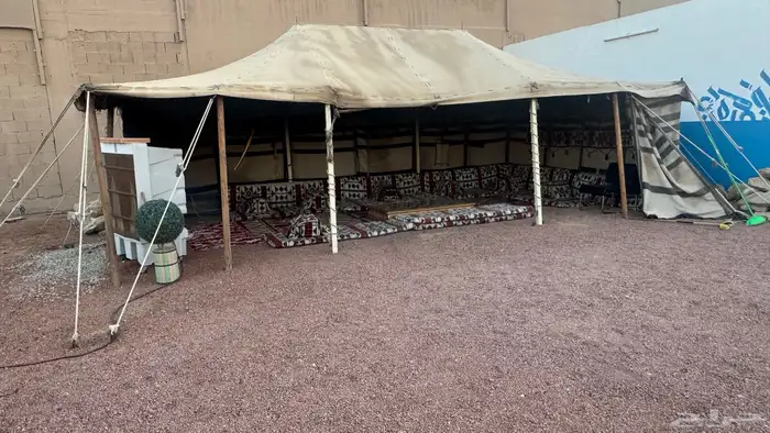 للبيع خيمة جملون 5 في 9 1