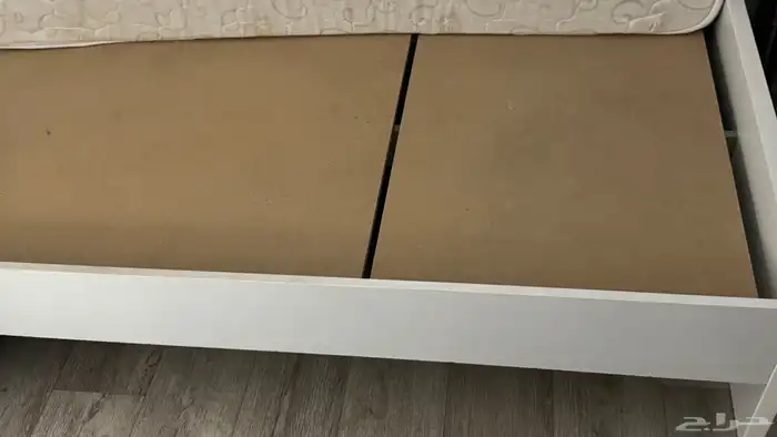 2 اسره نفر مع اسفنجتها 4