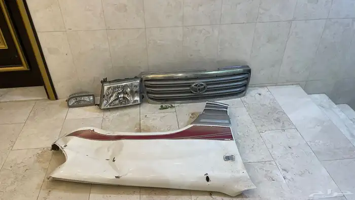 قطع غيار لاند كروزر 2003-2006 12