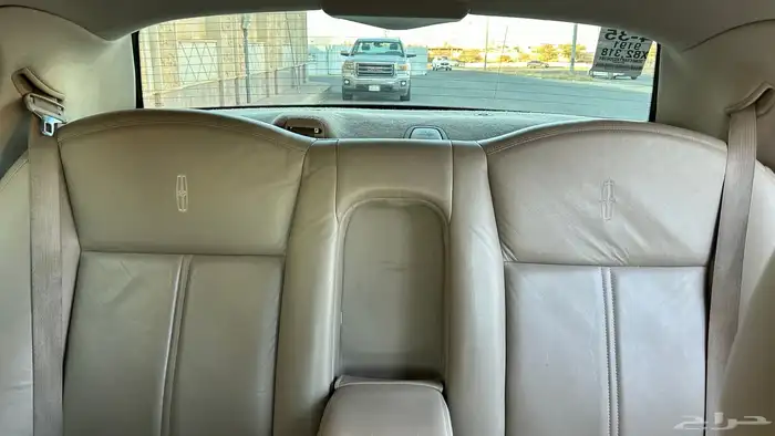 تاون كار 2011 نظيف 12