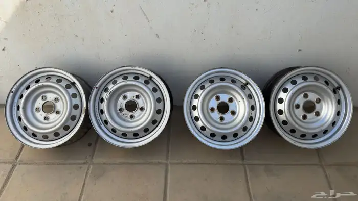 جنوط هايلوكس 2006 - 2015 أصلي وكاله 5