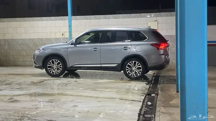 اوتلاندر عائلية 2