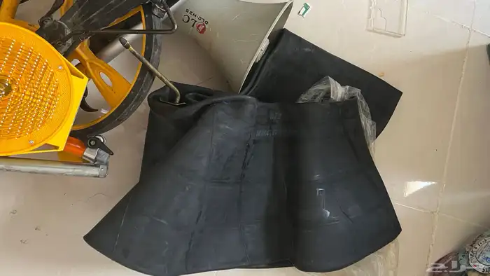 خردوات وادوات كلها جديده اللي يبغاها يتواصل خاص والبيع سمح 9