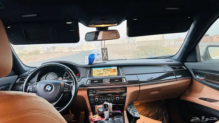 BMW-730Li ممشى قليل 2015 22