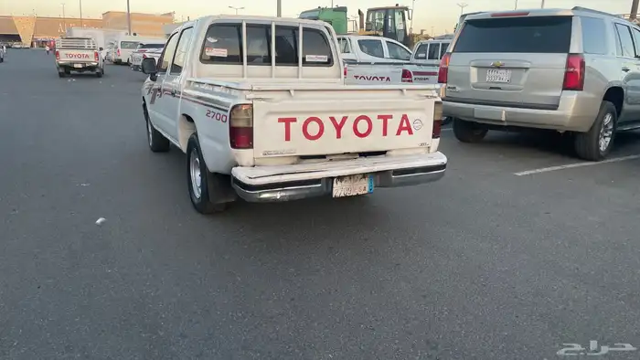 هايلوكس 2000 1