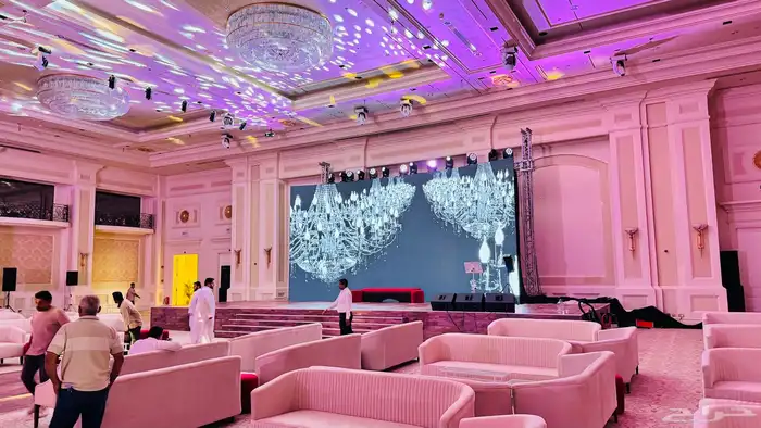 شاشات عرض اضاءات تنسيق 3