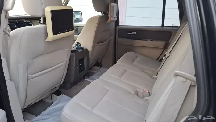 فورد اكسبدشن 2012 قمة النضافة 19