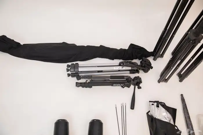 للبيع عدة تصوير متكامله وبجميع الاغراض والكراتين باعلى سعر 1