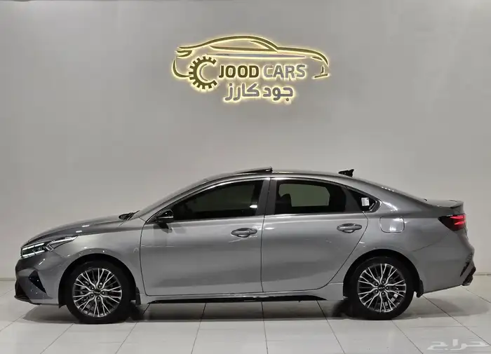 كيا سيراتو GT موديل 2022 بحاله ممتازه 3