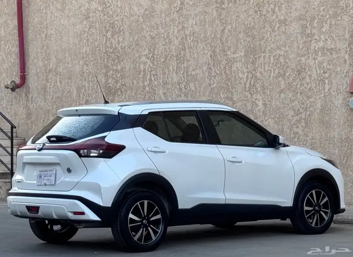 نيسان كيكس 2022 11