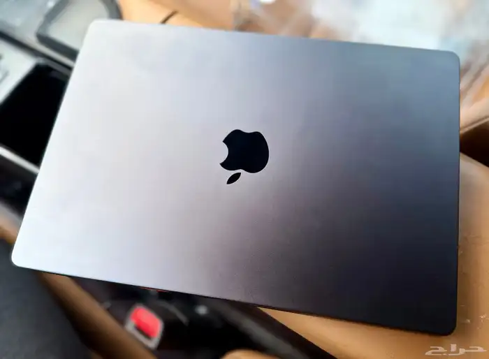 ماك بوك برو M4 0