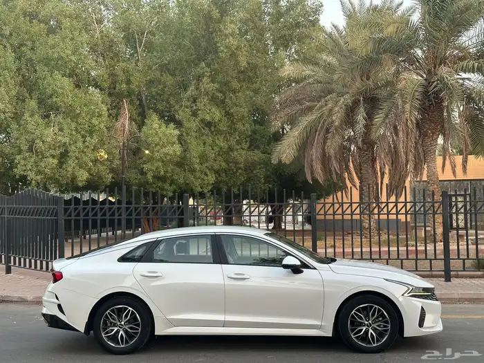كيا 5 موديل 2022 سعودي تماتيك 4