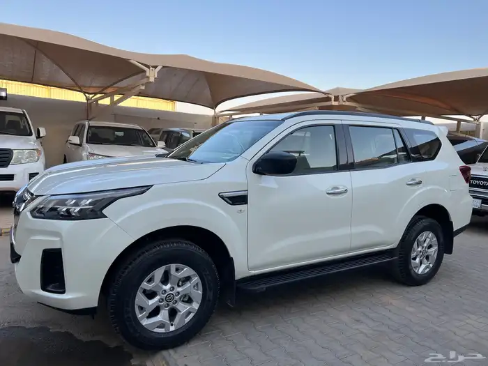 اكستيرا 2023 دبل SE ممشى 43.000 لدى قمة الاطلال 20