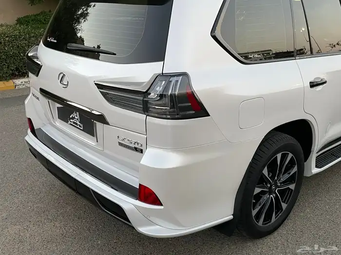 لكزس ( مخزن ) 25