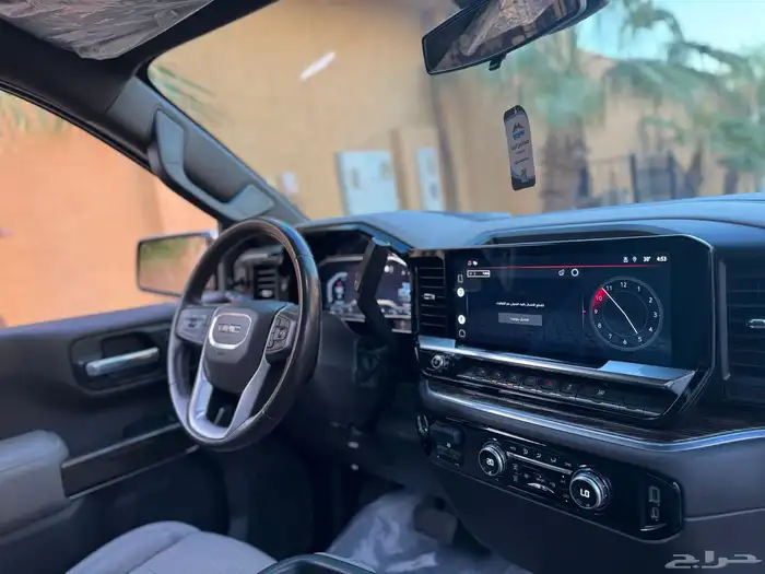 سييرا 2022 SLE بحالة الوكالة 17