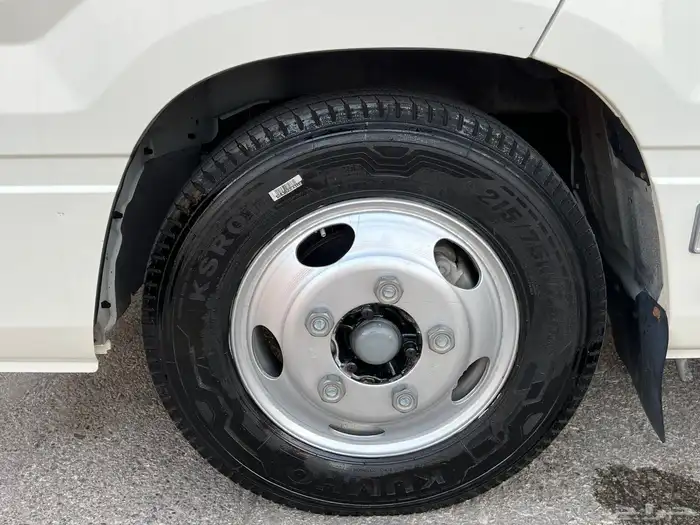 تويوتا كوستر 2022 ديزل 23راكب عداد 96 الف 8