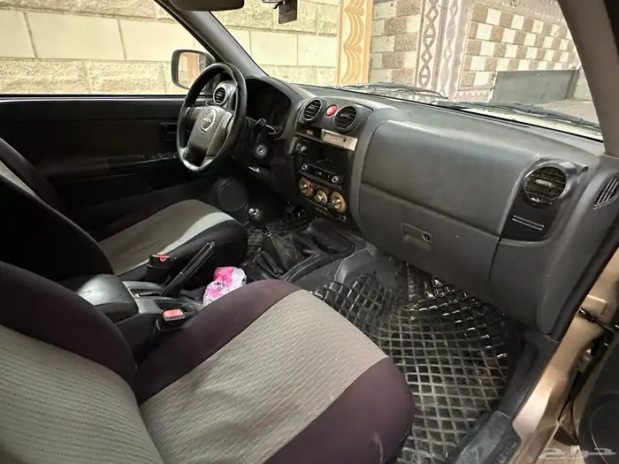 ايسوزو ديماكس 2008 12