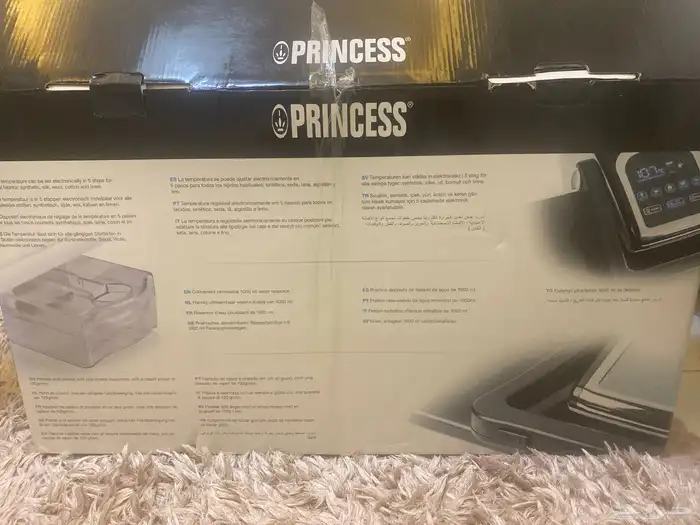 مكواه بخار ملابس برينيس بالكرتون شبه جديده 8