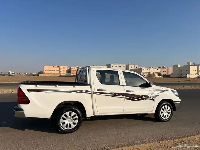 هايلوكس ديزل 2022 وكاله مالك واحد 18