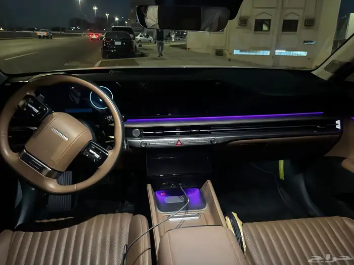 ازيرا فل كامل 2025 كالجرافي مستعمل للبيع 8