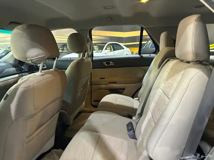 فورد اكسبلور 2015 دبل نضيف ممشى 200 9