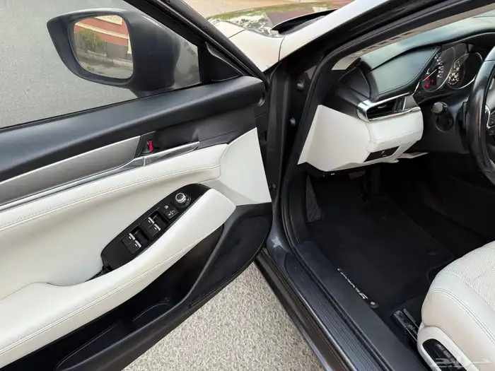 مازدا 6 فل كامل 2019 بحالة ممتازة 24