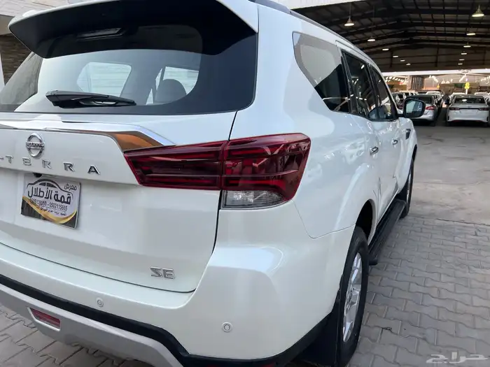 اكستيرا 2023 دبل SE ممشى 43.000 لدى قمة الاطلال 9