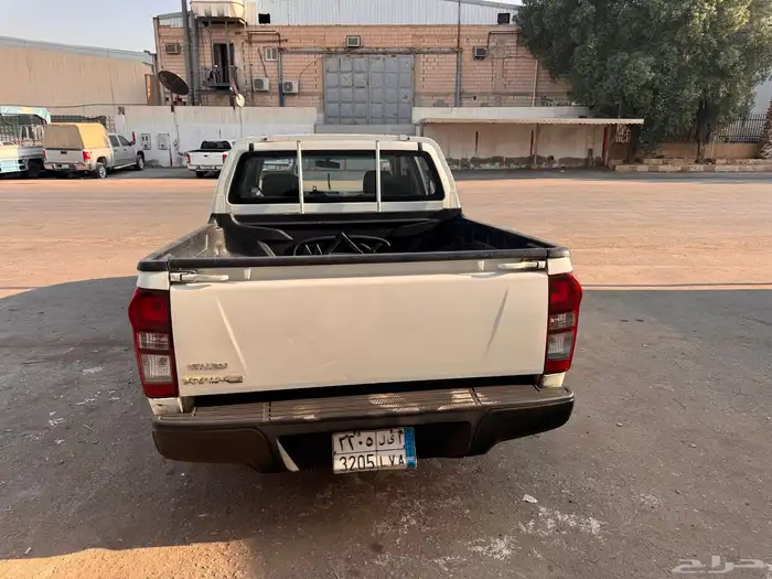 ايسوزو ديماكس 5