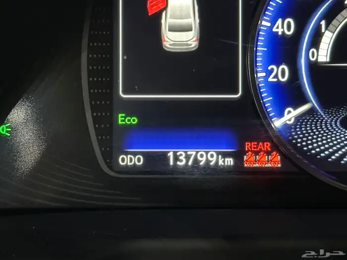 لكزس ES250 موديل 2023 ممشى قليل نظيف 9