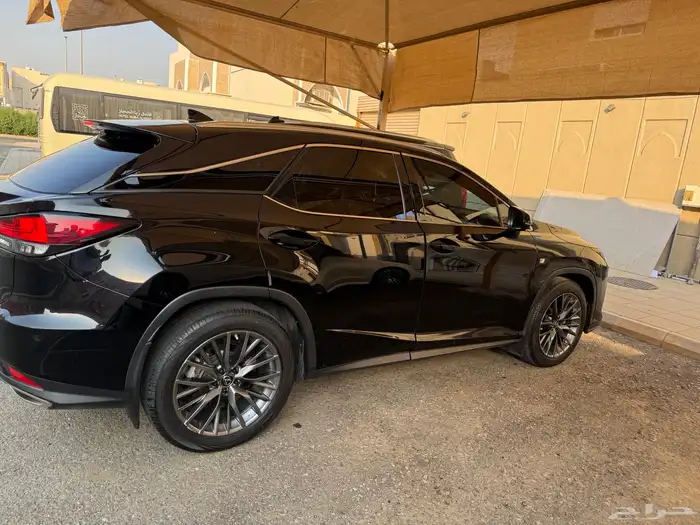 لكزس RX F-sport 2020 8