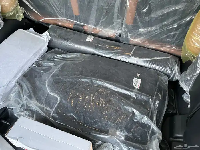 لكزس ( مخزن ) 84